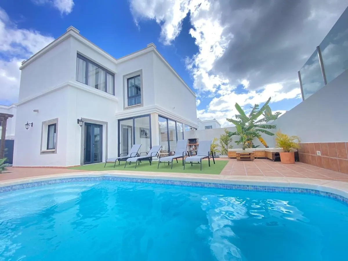 Villa Vulcano Playa Blanca